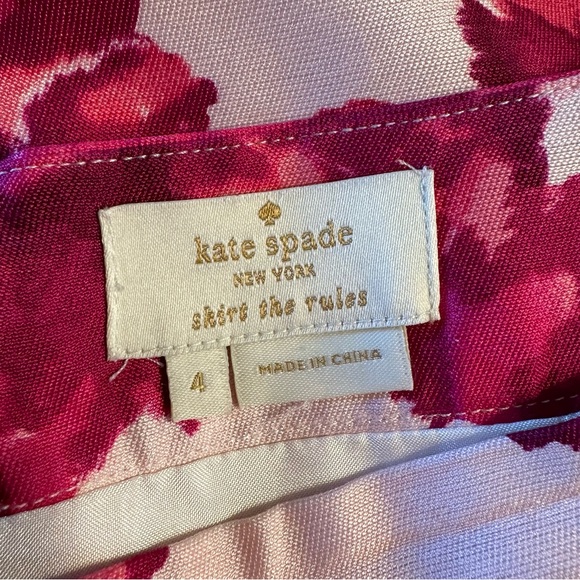 Kate Spade Jordan Silk Blend Berry Moody Floral Pencil Skirt size 4 - Picture 12 of 14